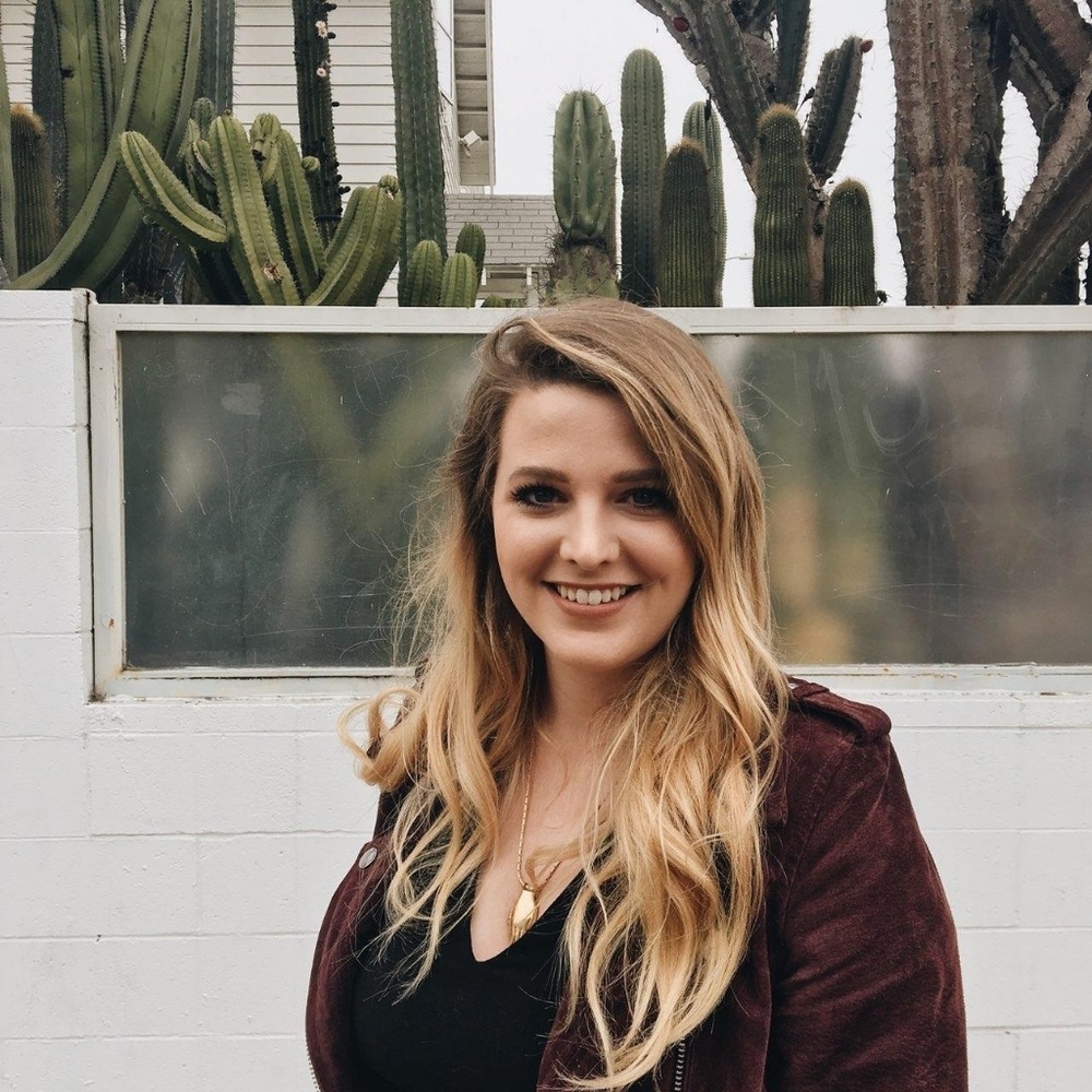 Meet your Posher, Courtney